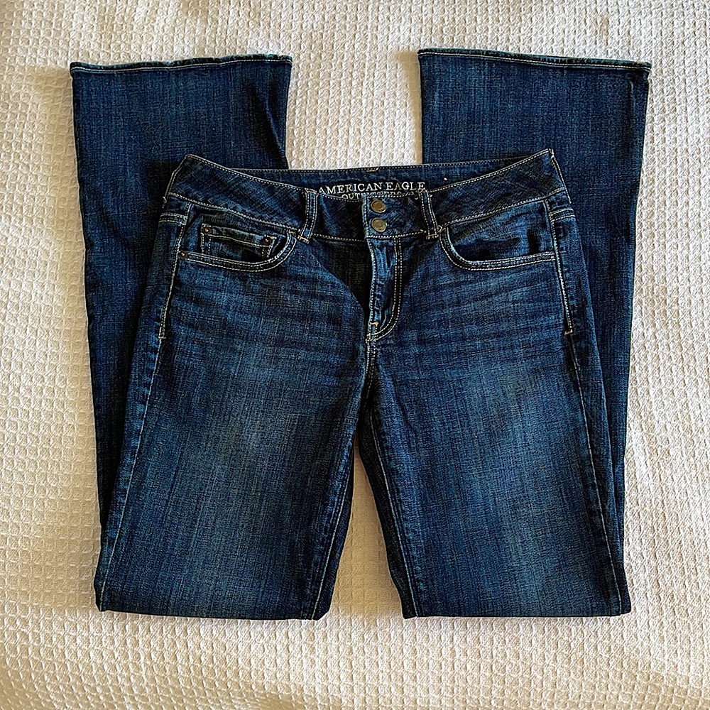 American Eagle, artist stretch blue jeans, Size 8 Long